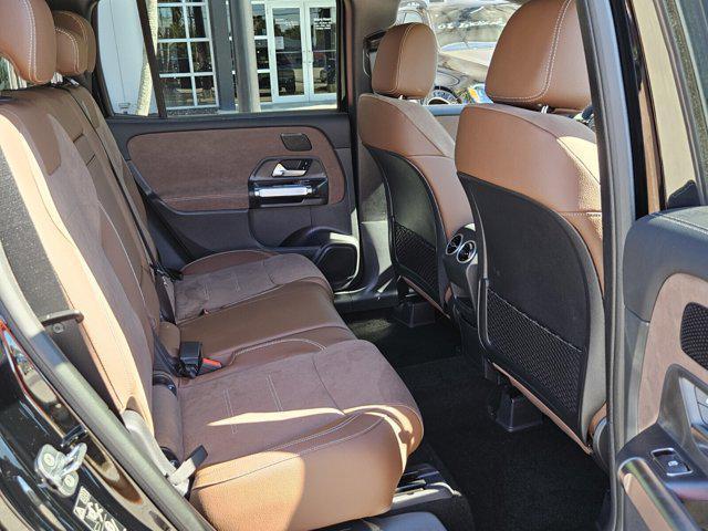 new 2026 Mercedes-Benz GLB 250 car, priced at $51,985