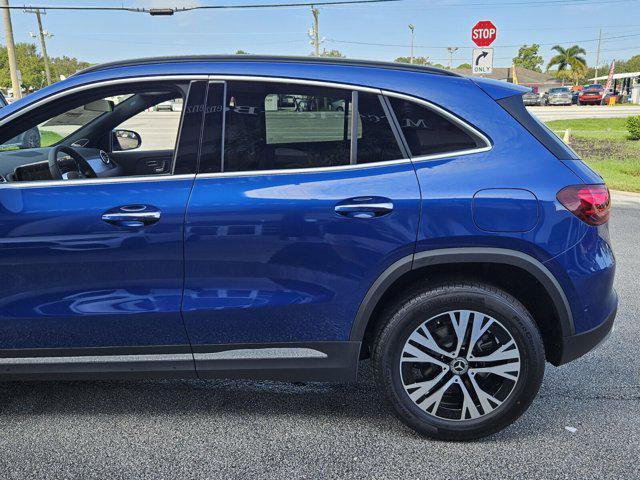 new 2025 Mercedes-Benz GLA 250 car, priced at $47,690