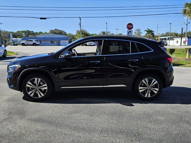 new 2025 Mercedes-Benz GLA 250 car, priced at $45,545