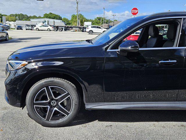 new 2025 Mercedes-Benz GLC 300 car, priced at $55,835