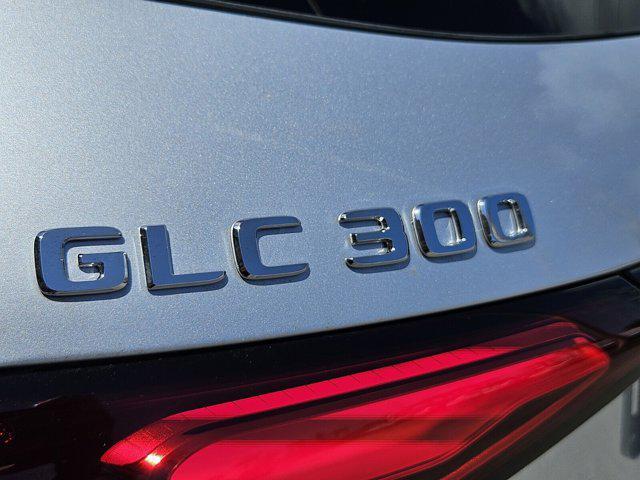 new 2025 Mercedes-Benz GLC 300 car, priced at $60,055