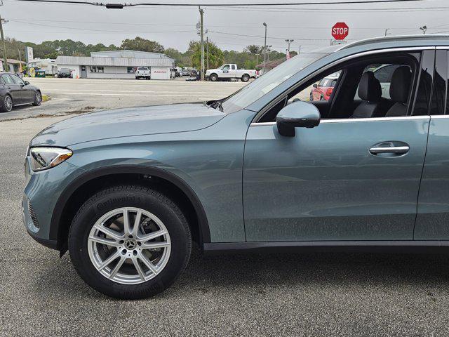 new 2025 Mercedes-Benz GLC 300 car, priced at $52,145