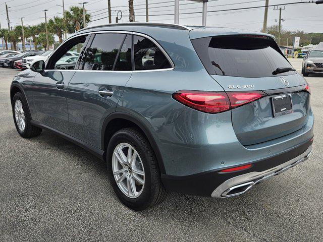 new 2025 Mercedes-Benz GLC 300 car, priced at $52,145