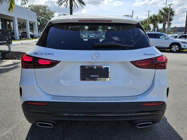 new 2025 Mercedes-Benz GLA 250 car, priced at $53,800