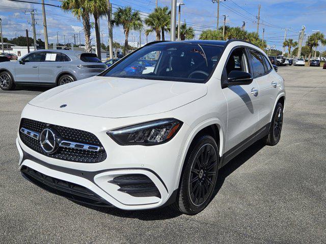 new 2025 Mercedes-Benz GLA 250 car, priced at $53,800