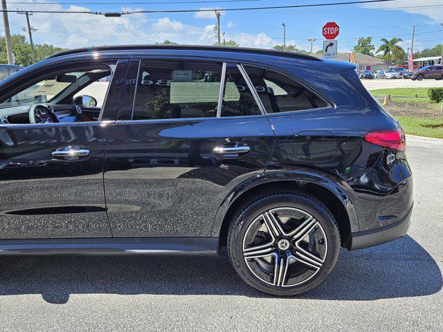 new 2025 Mercedes-Benz GLC 350e car, priced at $69,150