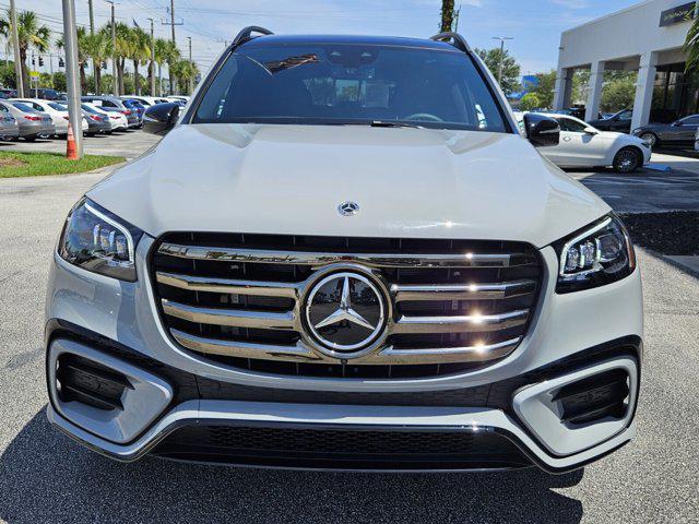 new 2025 Mercedes-Benz GLS 450 car, priced at $90,086