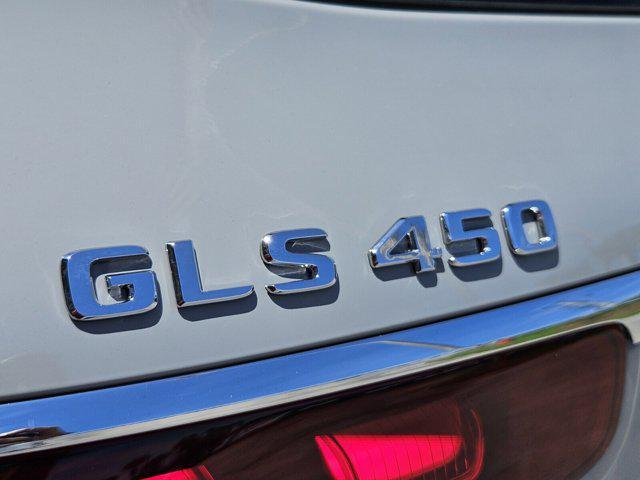 new 2025 Mercedes-Benz GLS 450 car, priced at $90,086