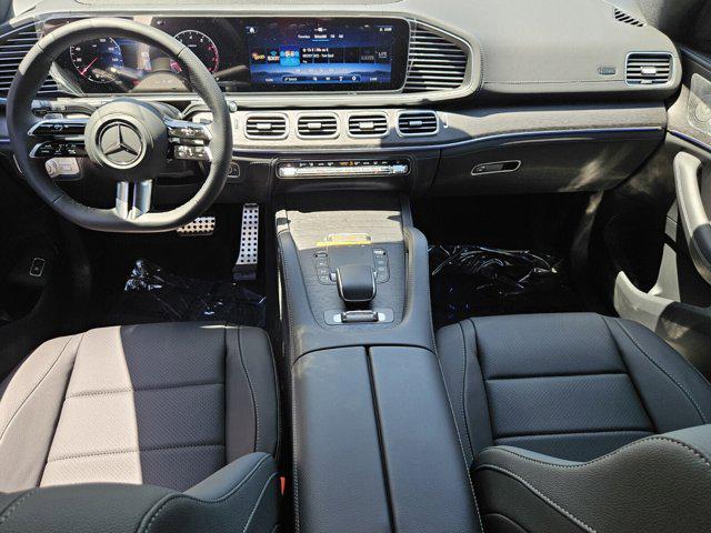 new 2025 Mercedes-Benz GLS 450 car, priced at $90,086