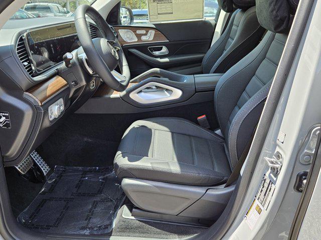 new 2025 Mercedes-Benz GLS 450 car, priced at $101,535