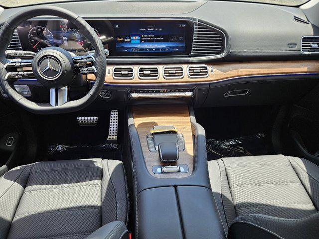new 2025 Mercedes-Benz GLS 450 car, priced at $101,535