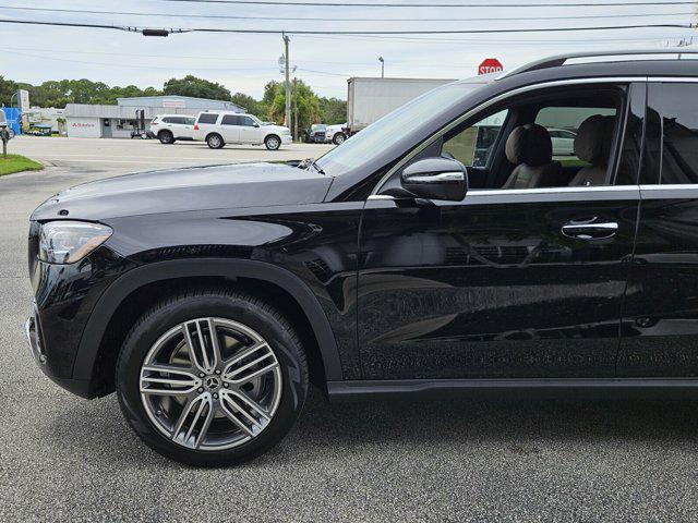 new 2026 Mercedes-Benz GLS 450 car, priced at $96,765