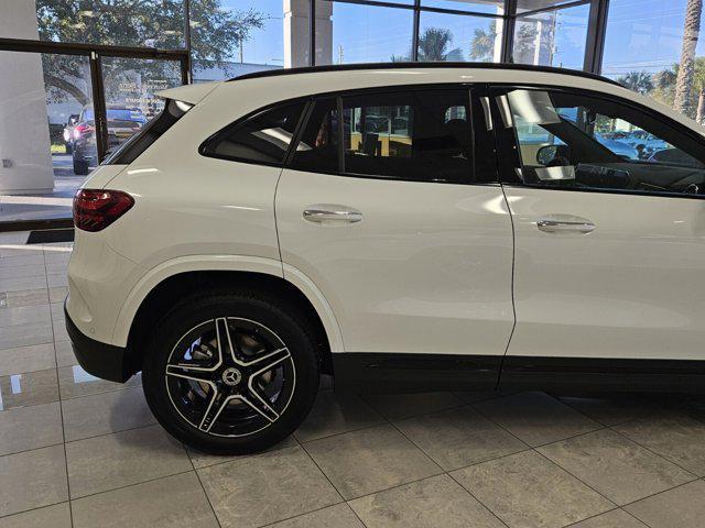 new 2025 Mercedes-Benz GLA 250 car, priced at $52,595