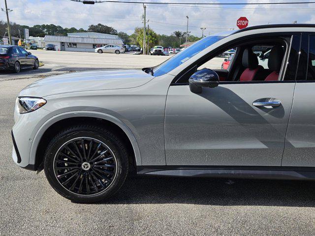 new 2025 Mercedes-Benz GLC 300 car, priced at $61,475