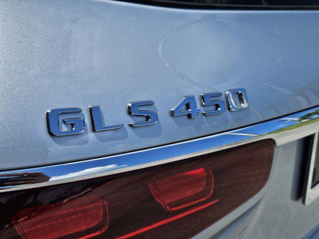 new 2025 Mercedes-Benz GLS 450 car, priced at $95,865