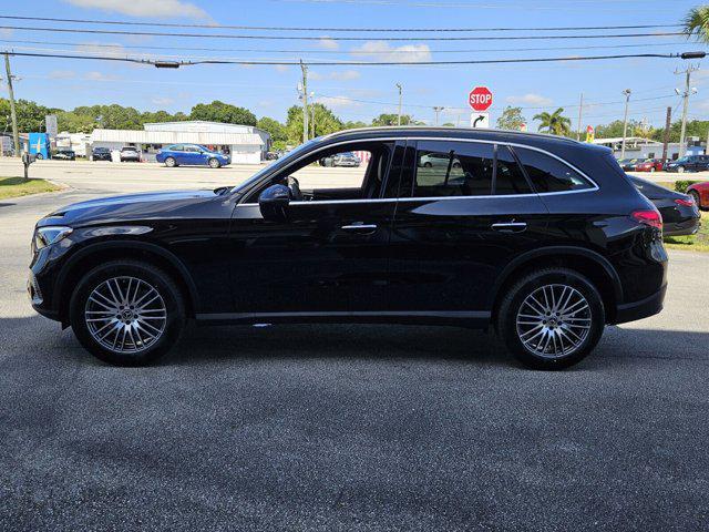 new 2025 Mercedes-Benz GLC 300 car, priced at $55,405