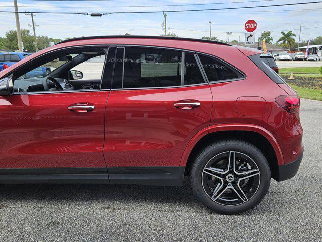 new 2025 Mercedes-Benz GLA 250 car, priced at $52,870