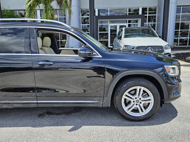 used 2022 Mercedes-Benz GLB 250 car, priced at $27,995