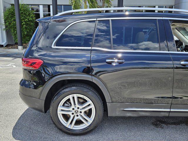 used 2022 Mercedes-Benz GLB 250 car, priced at $27,995
