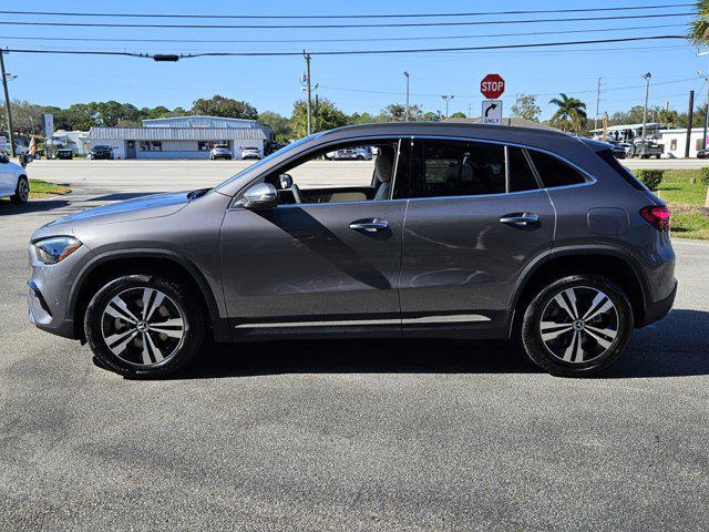 new 2025 Mercedes-Benz GLA 250 car, priced at $47,095