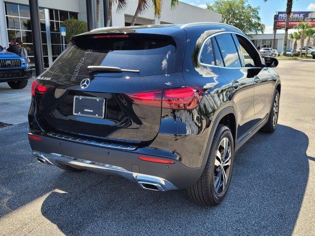new 2024 Mercedes-Benz GLA 250 car, priced at $46,415