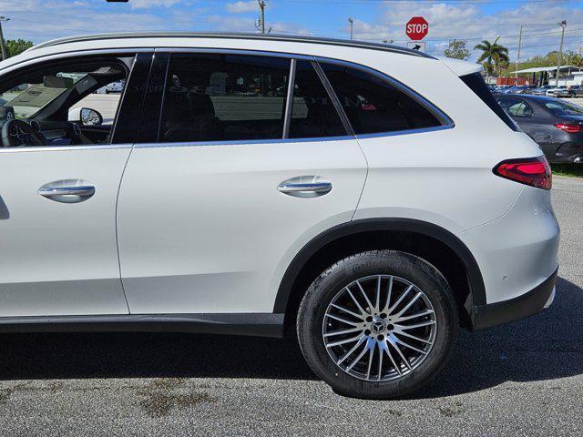 new 2025 Mercedes-Benz GLC 300 car, priced at $51,035