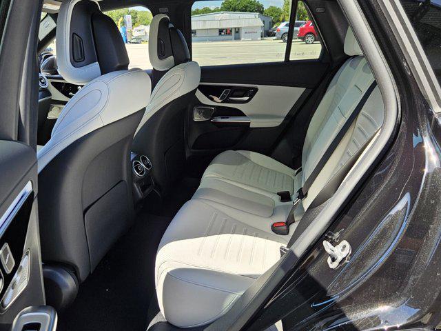 new 2025 Mercedes-Benz GLC 300 car, priced at $59,835