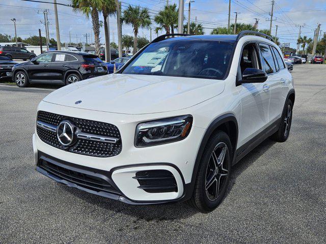 new 2025 Mercedes-Benz GLB 250 car, priced at $52,025