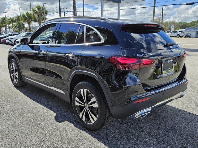 new 2025 Mercedes-Benz GLA 250 car, priced at $45,845