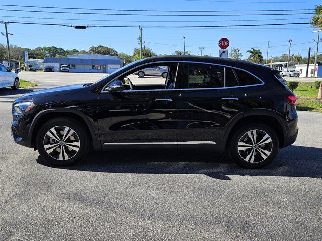 new 2025 Mercedes-Benz GLA 250 car, priced at $46,145