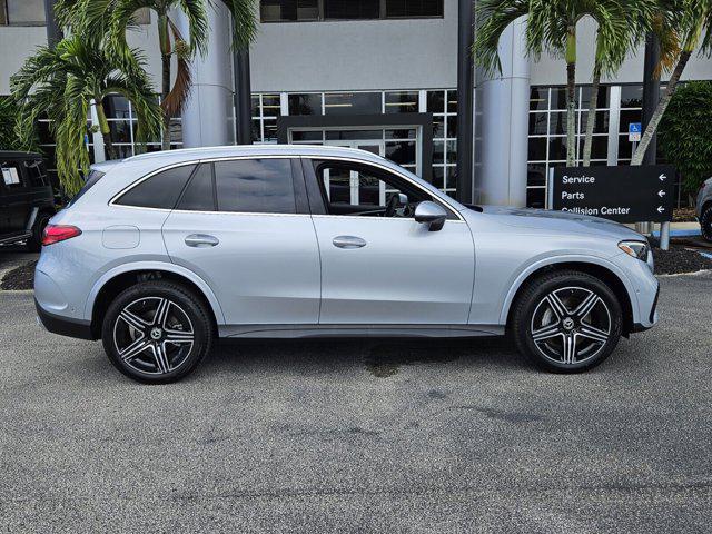 new 2025 Mercedes-Benz GLC 300 car, priced at $61,565