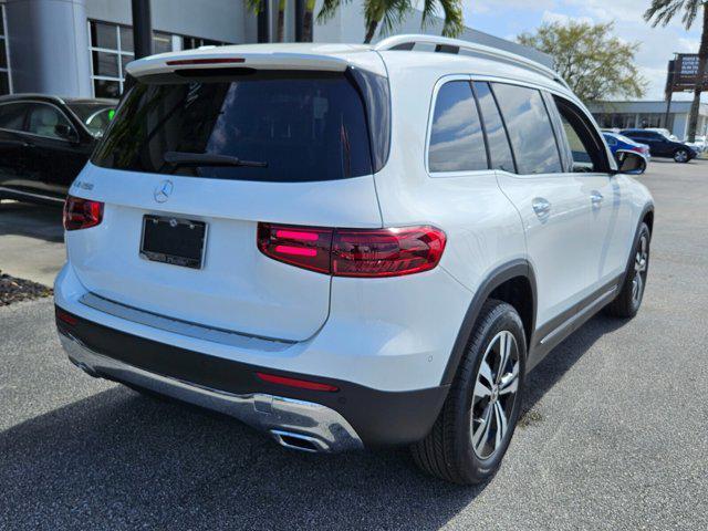 new 2025 Mercedes-Benz GLB 250 car, priced at $47,145