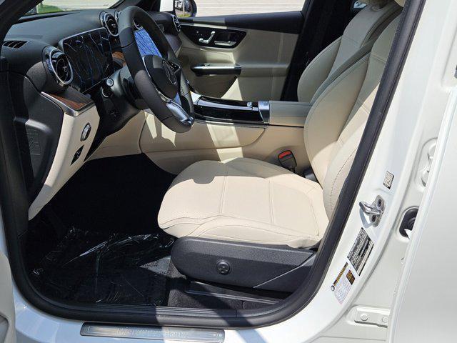 new 2025 Mercedes-Benz GLC 300 car, priced at $51,935