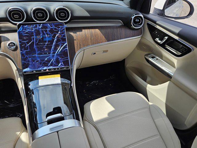 new 2025 Mercedes-Benz GLC 300 car, priced at $51,935