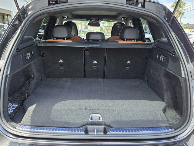new 2025 Mercedes-Benz GLC 350e car, priced at $69,270