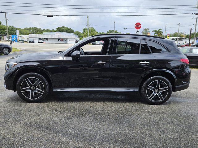 new 2025 Mercedes-Benz GLC 300 car, priced at $59,205