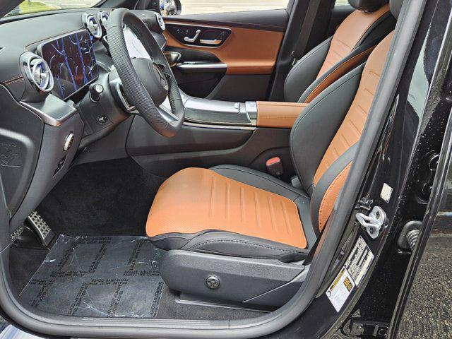 new 2025 Mercedes-Benz GLC 300 car, priced at $59,205