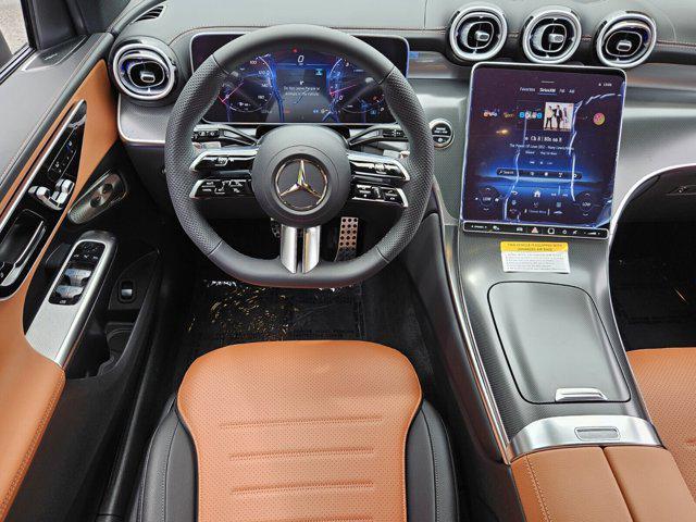 new 2025 Mercedes-Benz GLC 300 car, priced at $59,205