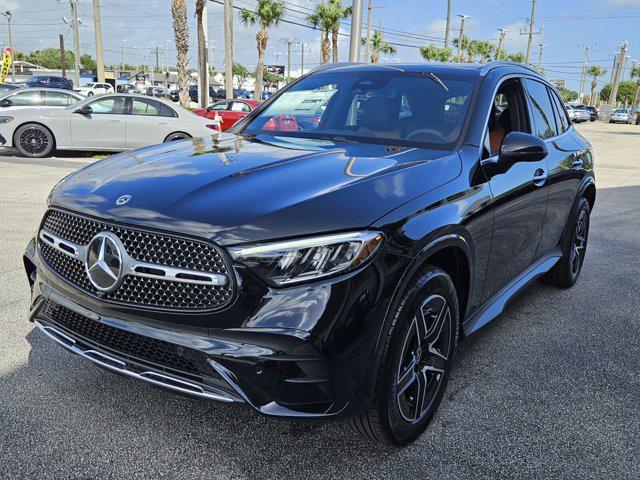 new 2025 Mercedes-Benz GLC 300 car, priced at $59,005
