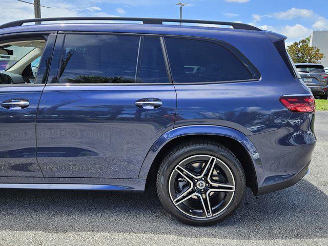 new 2025 Mercedes-Benz GLS 450 car, priced at $89,492