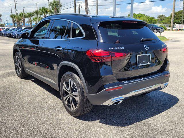 new 2025 Mercedes-Benz GLA 250 car, priced at $49,395