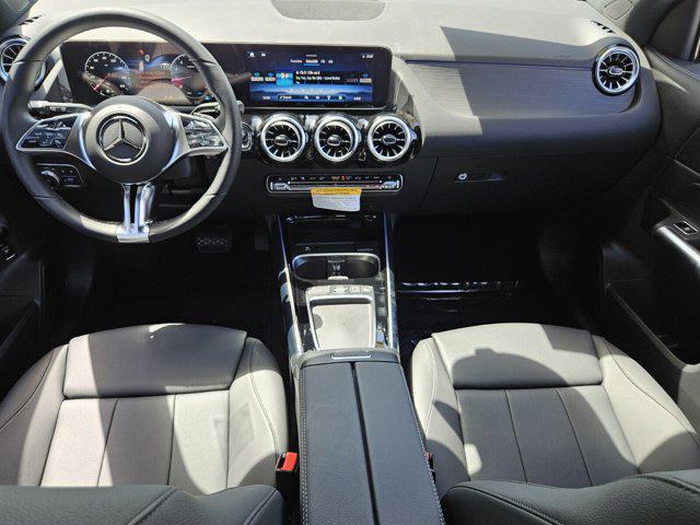 new 2025 Mercedes-Benz GLA 250 car, priced at $46,680