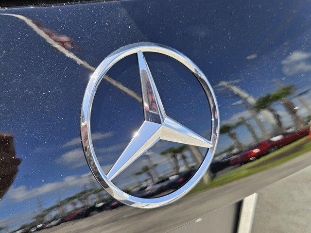 new 2025 Mercedes-Benz GLA 250 car, priced at $46,680
