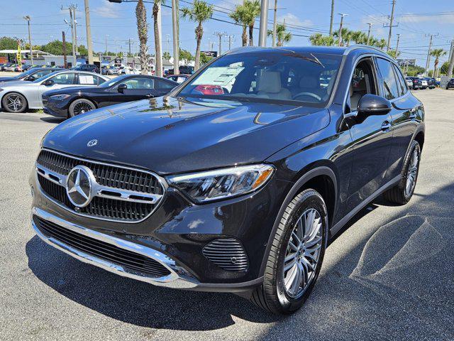 new 2025 Mercedes-Benz GLC 300 car, priced at $56,155