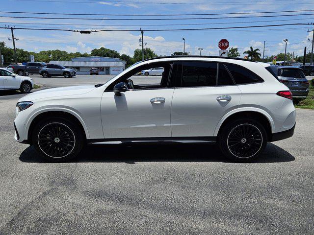 new 2025 Mercedes-Benz GLC 300 car, priced at $59,605