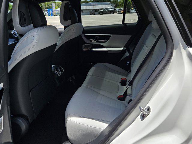 new 2025 Mercedes-Benz GLC 300 car, priced at $59,605