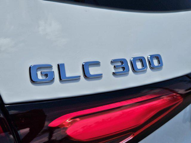 new 2025 Mercedes-Benz GLC 300 car, priced at $59,605