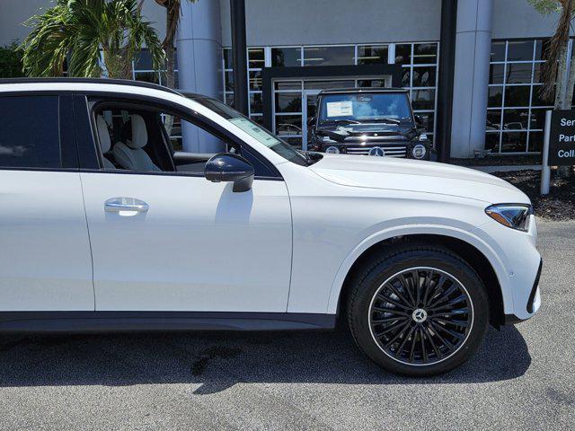 new 2025 Mercedes-Benz GLC 300 car, priced at $59,605