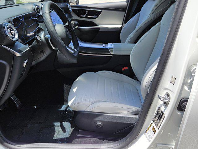 new 2025 Mercedes-Benz GLC 300 car, priced at $59,605