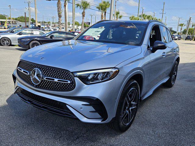 new 2025 Mercedes-Benz GLC 300 car, priced at $59,205